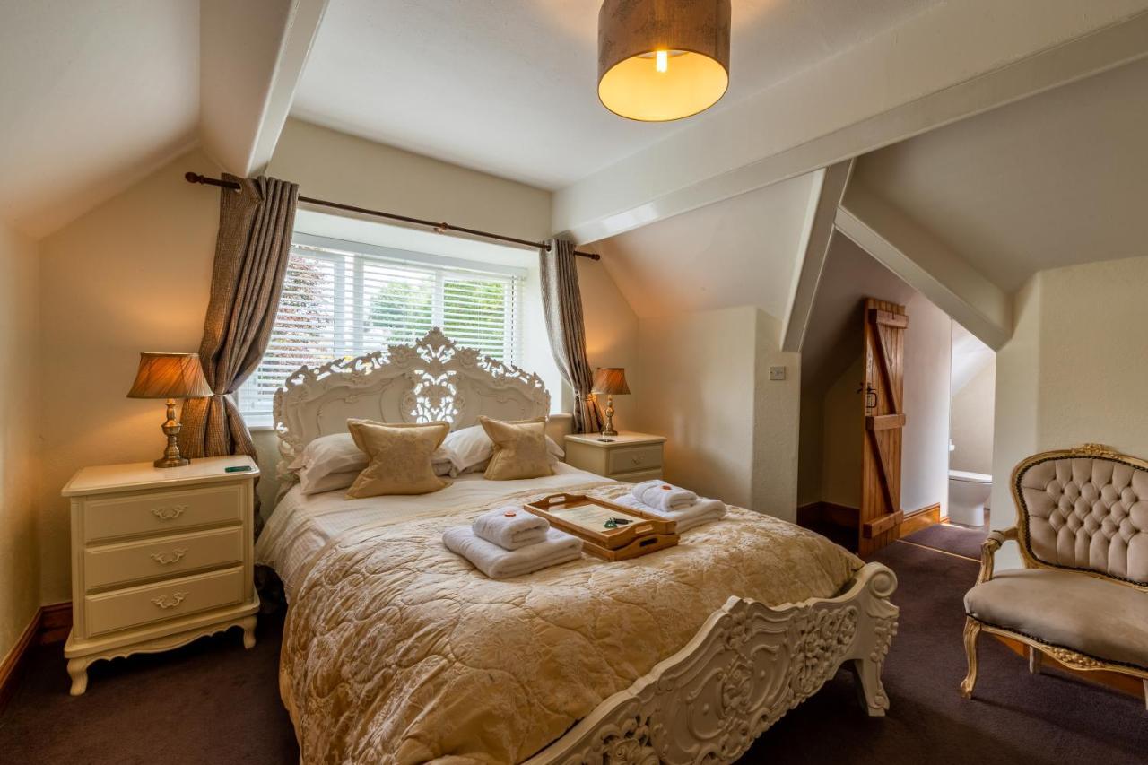 Chestnuts Guest House (Adults Only) Windermere Bagian luar foto